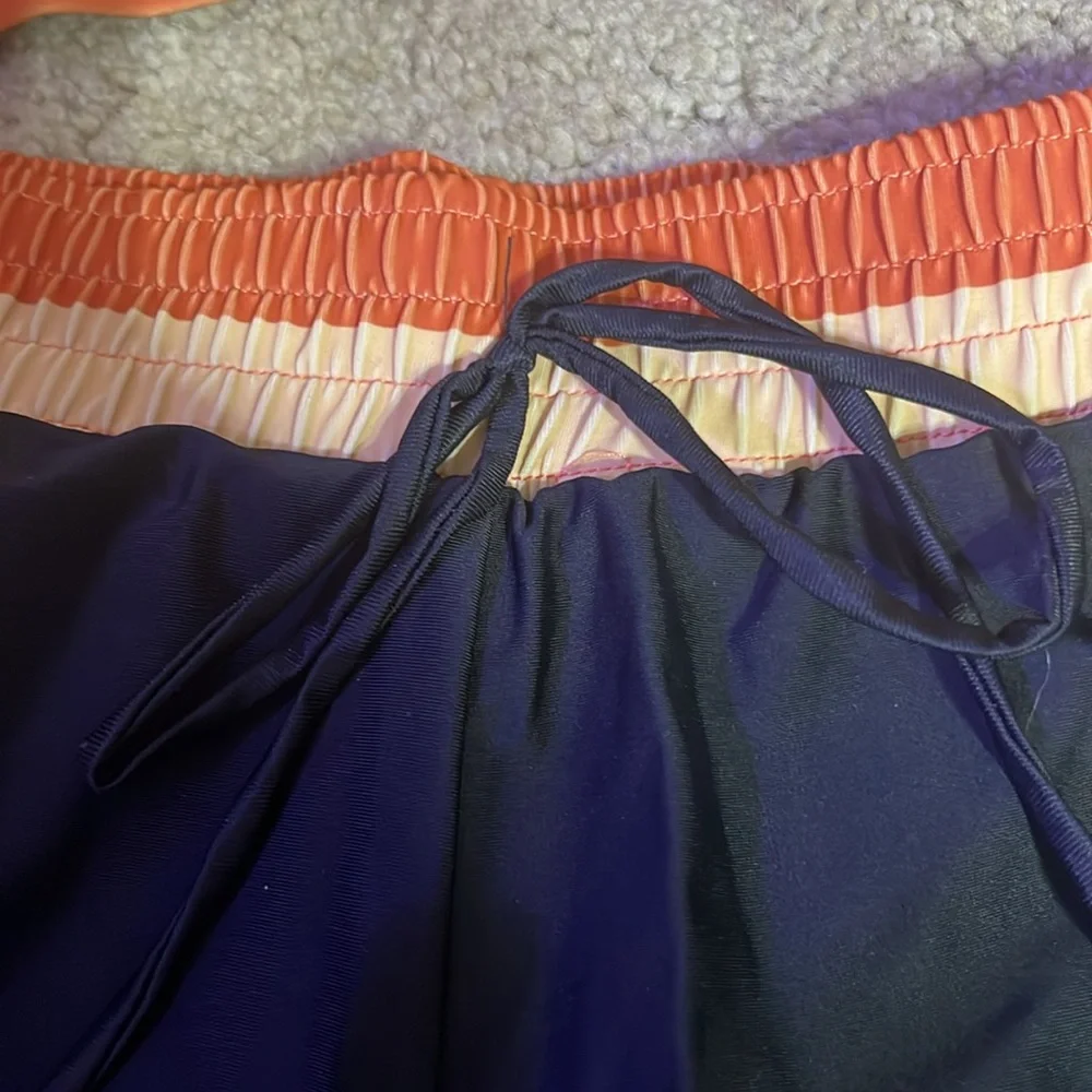 BNWOT 2 piece swimming suit XL - Picture 3 of 10